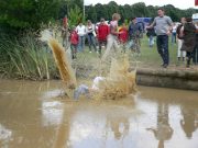 Meistertaufe im Wassergraben